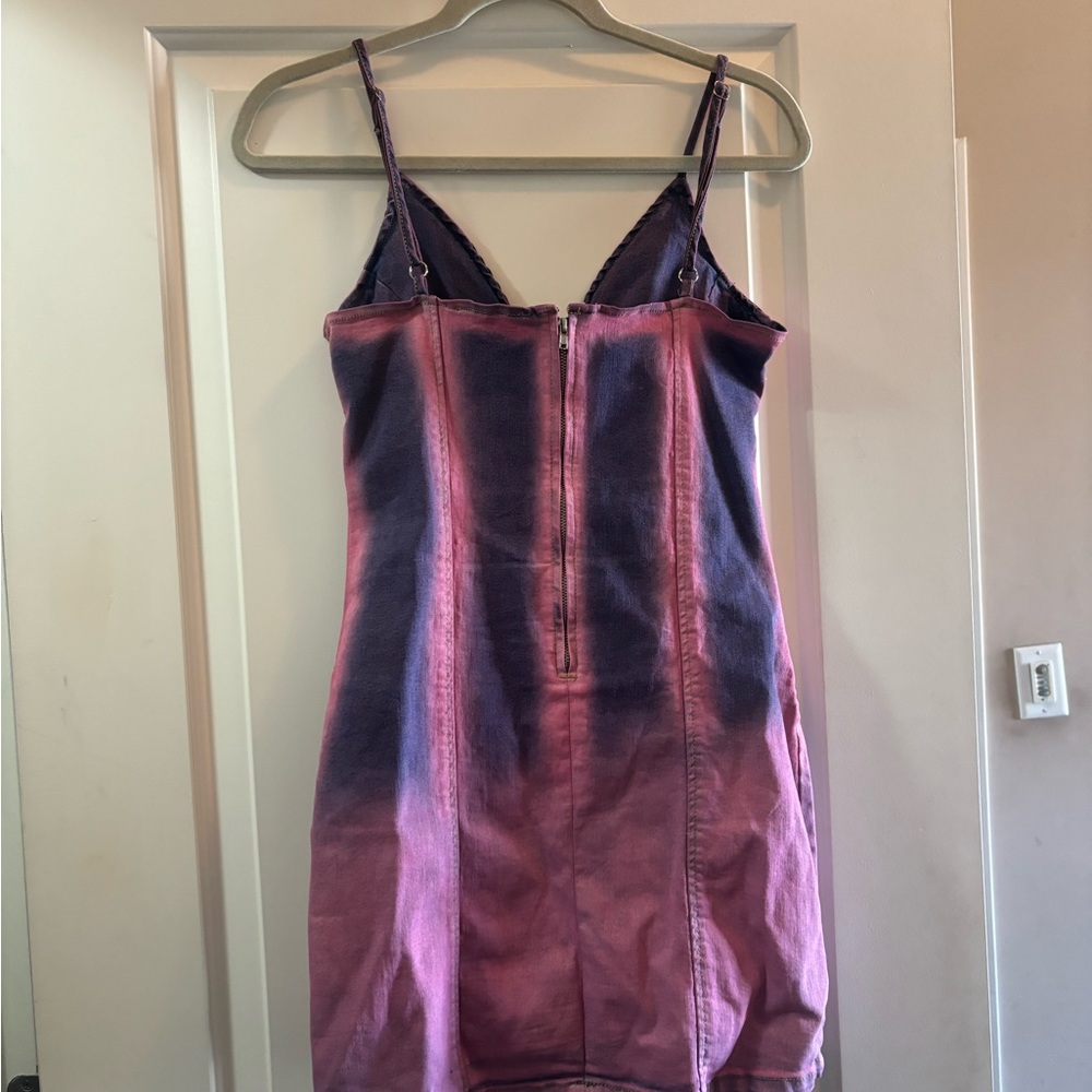 Akira Jean Dress - Picture 4 of 4
